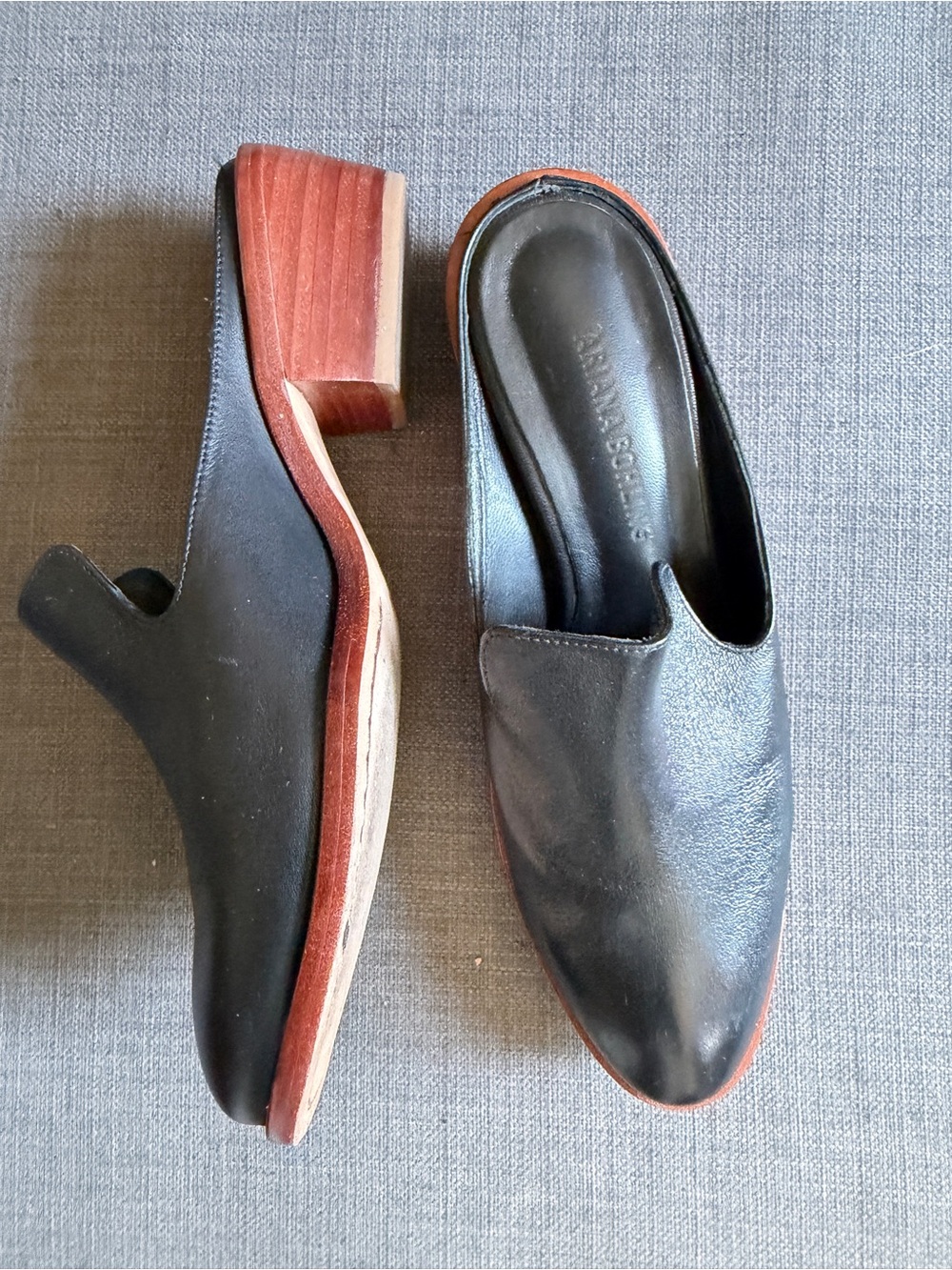 ARIANA BOHLING Black Leather Slide Mules with Wood Block Heel SIZE 36